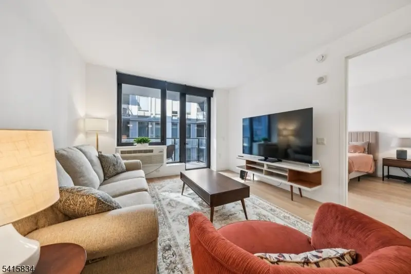 160 1st St Unit 1111 #1111, Jersey City, NJ 07302 - #2