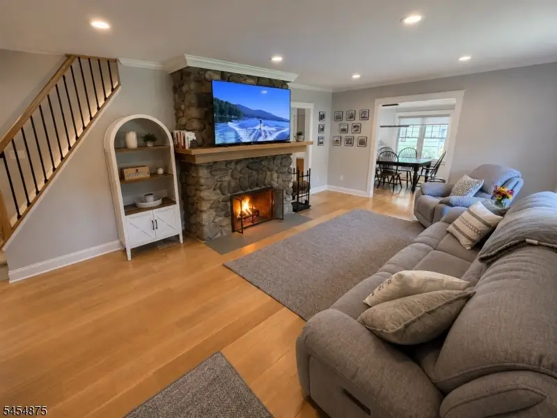 58 Ramapo Rd, Hewitt, NJ 07421 - #3