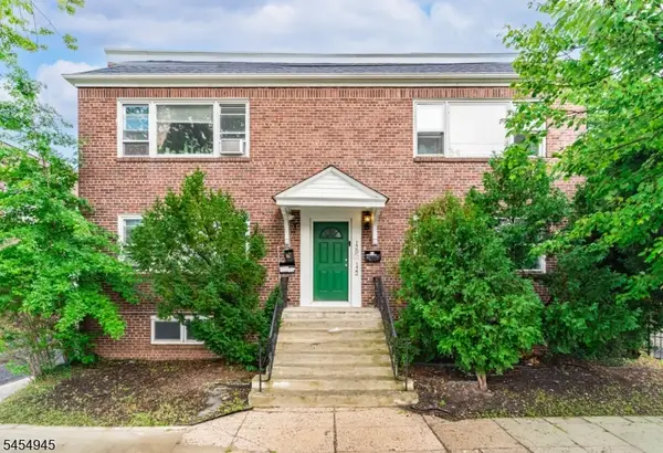 120-122 Tuxedo Pkwy, Newark City, NJ 07106