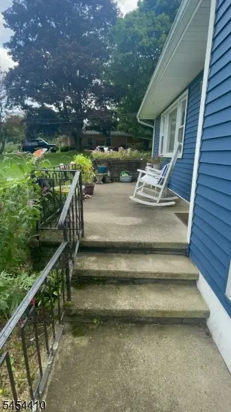 8 Regina Ln, Great Meadows, NJ 07838 - #2