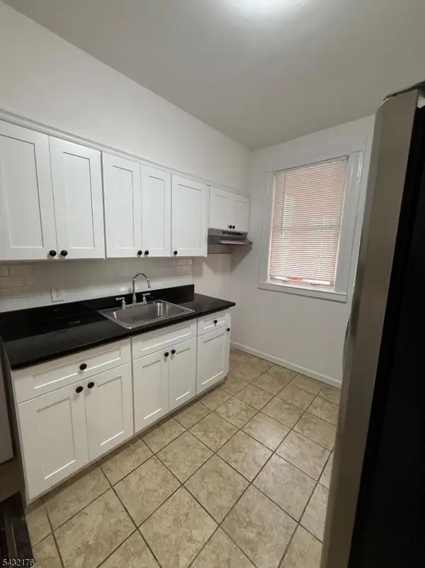 252 N 19th St, East Orange City, NJ 07017