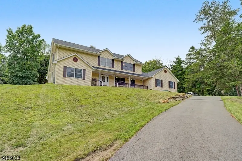 105 Nightingale Rd, Hope, NJ 07825 - #3