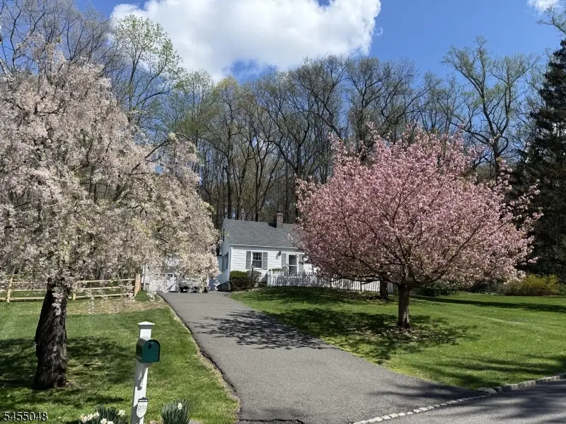 27 Wood Rd, Morris, NJ 07960 - #1