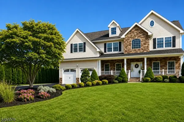 6 Briarheath Ln, Clark Twp., NJ 07066