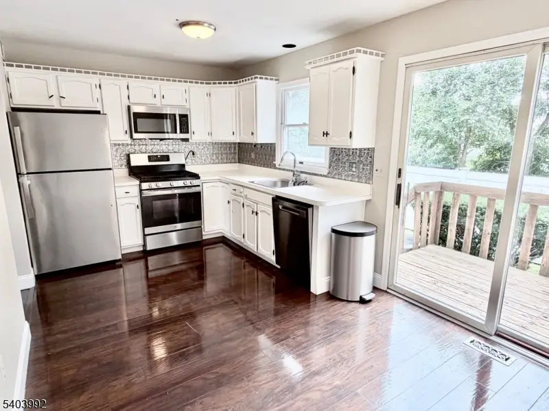 86 Wilton Ave, Middlesex, NJ 08846 - #3