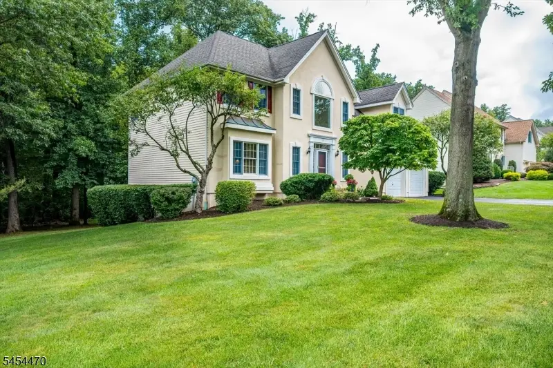 2 Jupiter Hills Ct, Montgomery, NJ 08558 - #2