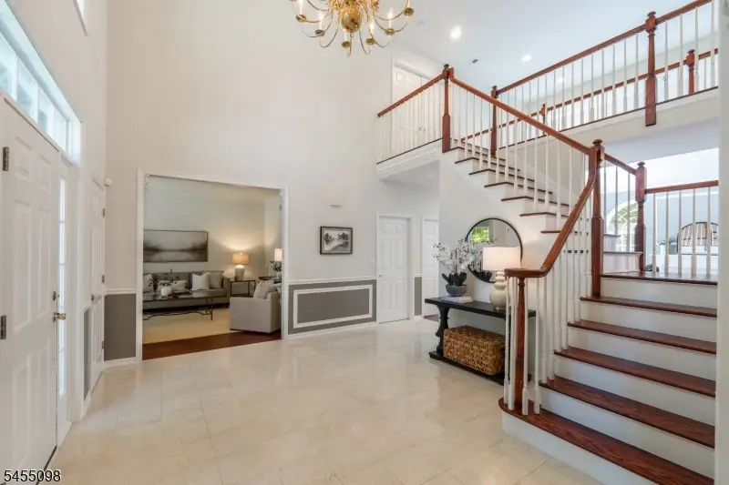 1 Red Oak Ln, Randolph, NJ 07869 - #3