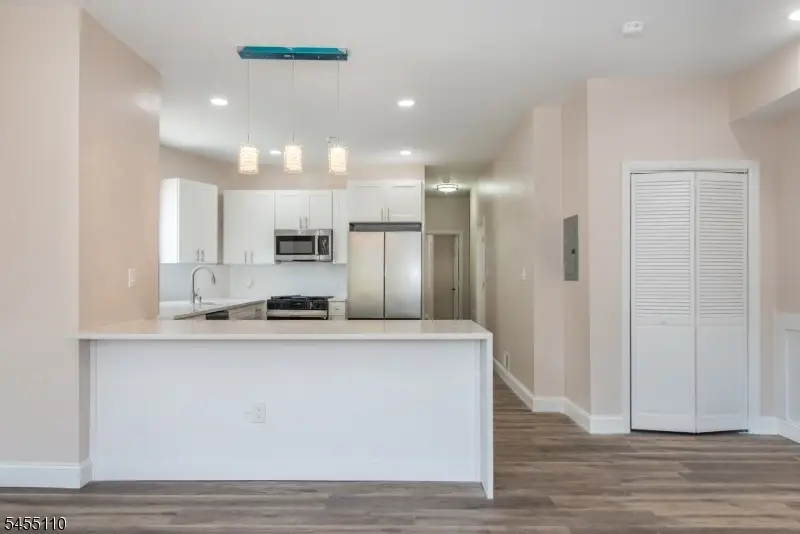 181 S 11th St, Newark, NJ 07107 - #2
