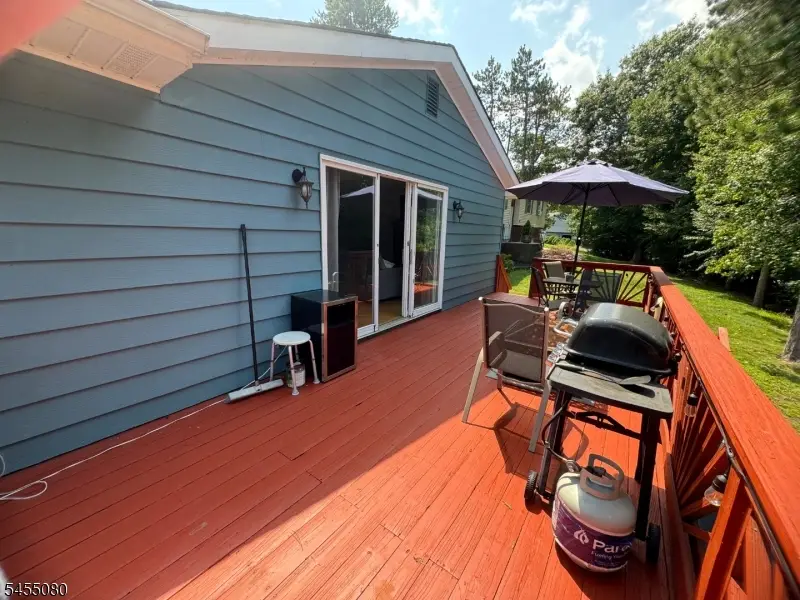31 Barry Dr, Vernon, NJ 07461 - #3
