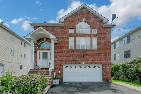 214 Van Buren St, Lyndhurst Twp., NJ 07071