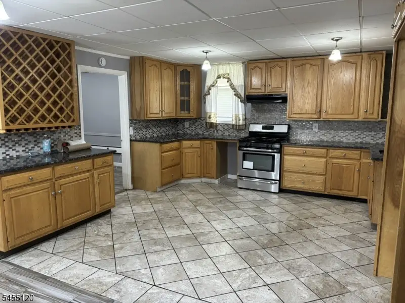 172 Burkley Pl, Vauxhall, NJ 07088 - #3