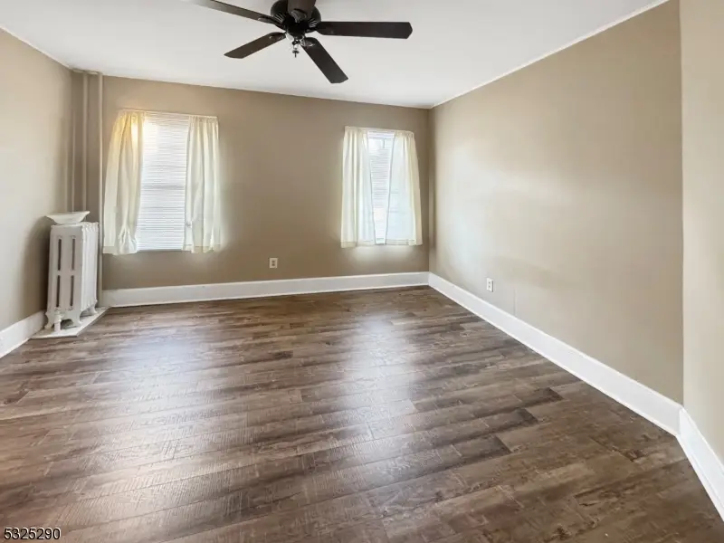 62 Summit Ave, Phillipsburg, NJ 08865 - #3