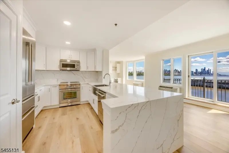 6315 City Pl #315, Edgewater, NJ 07020 - #2