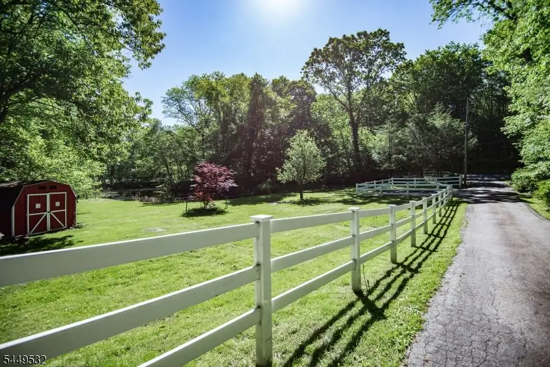 194 Andover Rd, Sparta, NJ 07871 - #2