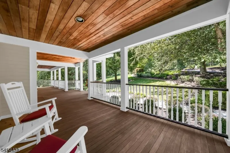 26 Pruner Farm Rd, Tewksbury, NJ 08833 - #3
