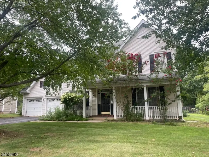 32 Mcbride Way, Bradley Gardens, NJ 08807 - #3