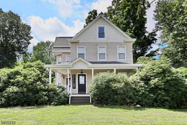 142 Wyckoff, Waldwick Boro, NJ 07463
