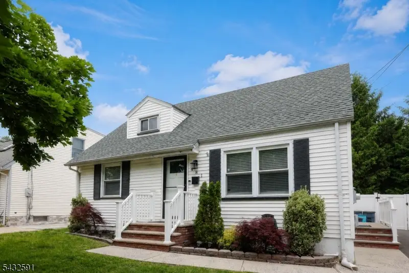 481 Albermarle St, Rahway, NJ 07065 - #1