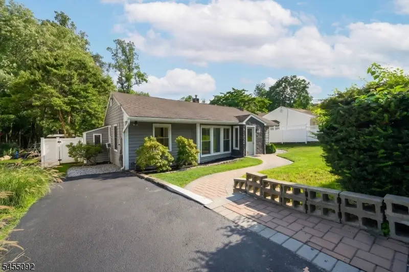 19 Apache Trl, White Meadow Lake, NJ 07866 - #3