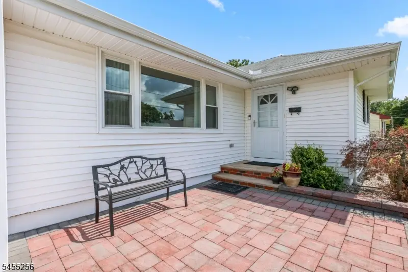 13 Briarwood Dr, Franklin, NJ 08873 - #2
