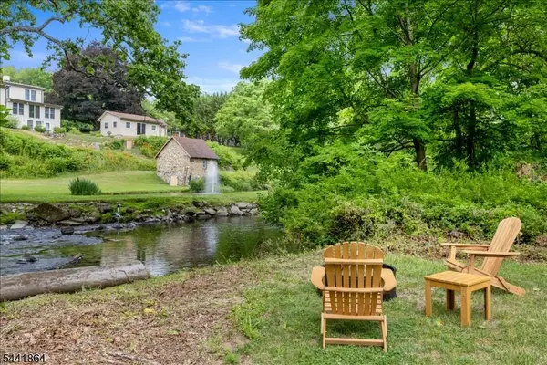161 Musconetcong River Rd, Lebanon Twp., NJ 08826