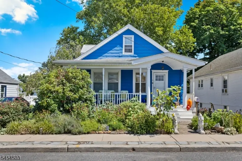 9 Cornell St, North Brunswick, NJ 08902 - #2