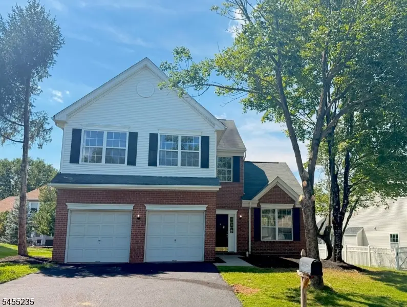 6 Joanne Ct, Bradley Gardens, NJ 08807 - #1
