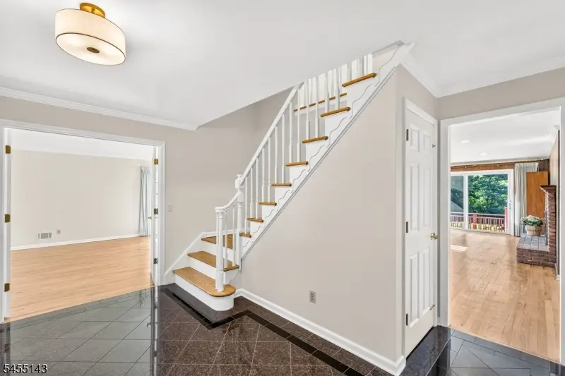 6 Heather Hill Way, Mendham, NJ 07945 - #3