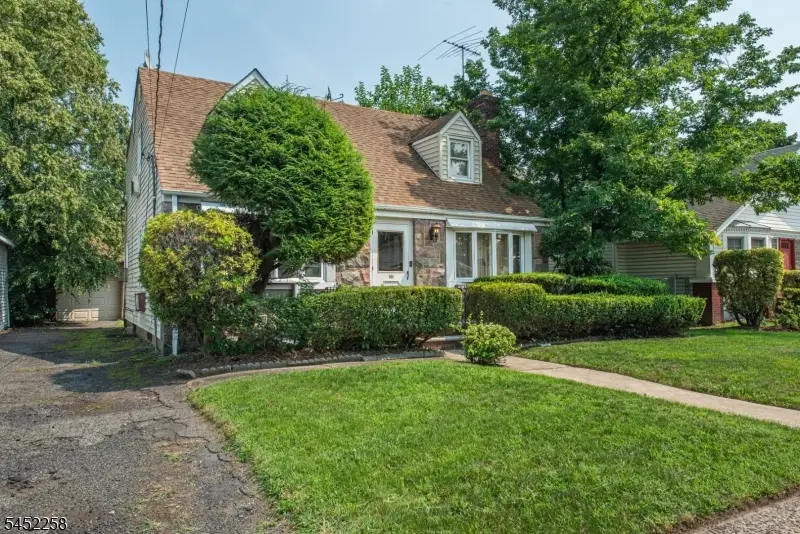 385 E 41st St, Paterson, NJ 07504 - #2