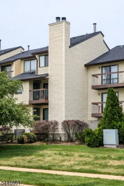 3013 Revere Ct #3013, Hillsborough Twp., NJ 08844