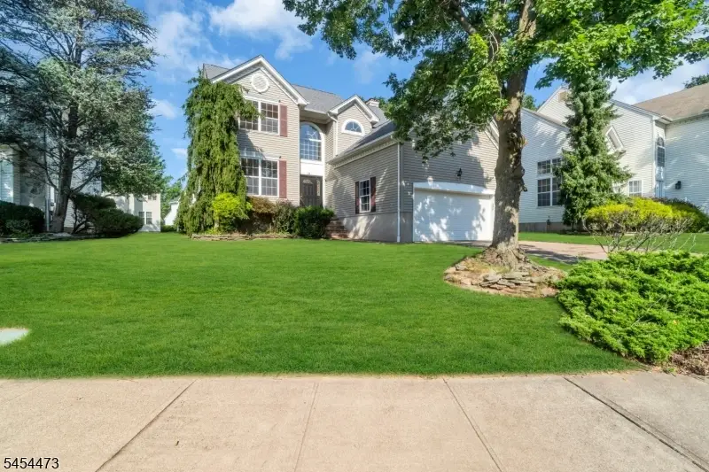 10 Sutton Ct, Bradley Gardens, NJ 08807 - #2