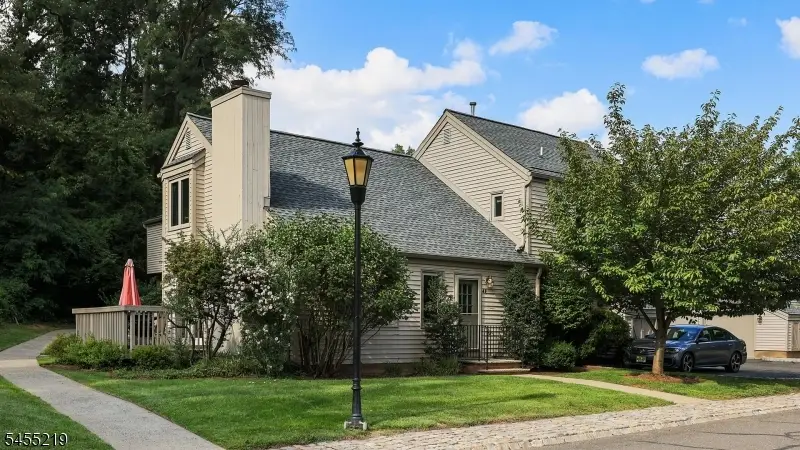 4F Somerset Hills Ct, Bernardsville, NJ 07924 - #1