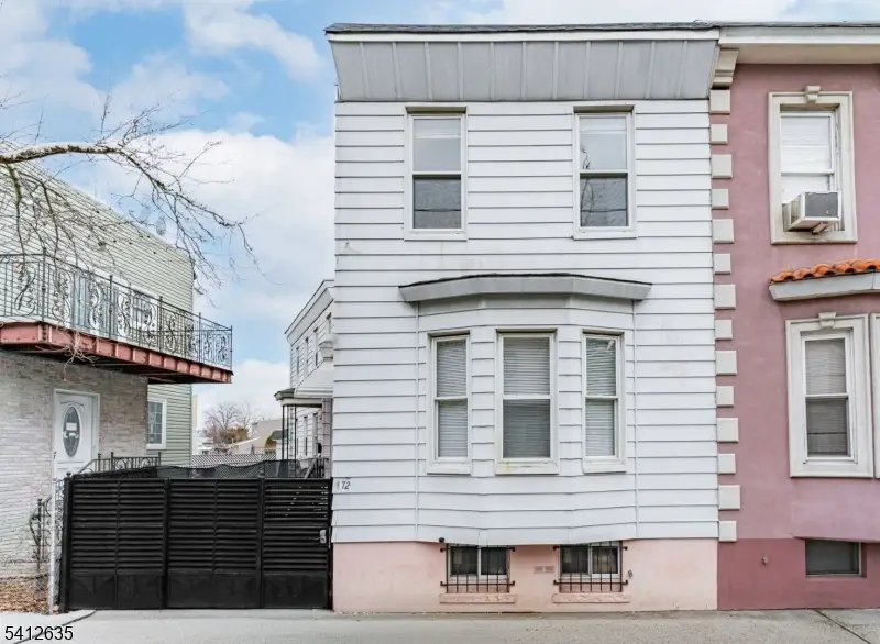 72 Lang St, Newark, NJ 07105 - #1