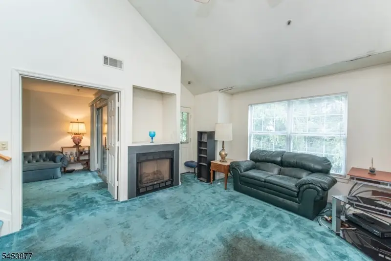 20 Collura Ln, Clifton, NJ 07012 - #3