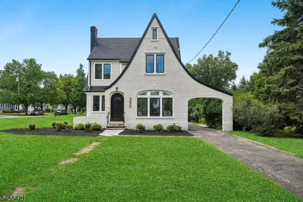 332 Meadowbrook Ave, Ridgewood Village, NJ 07450