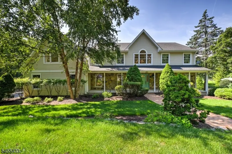 416 Hidden Valley Ct, Wyckoff, NJ 07481 - #2