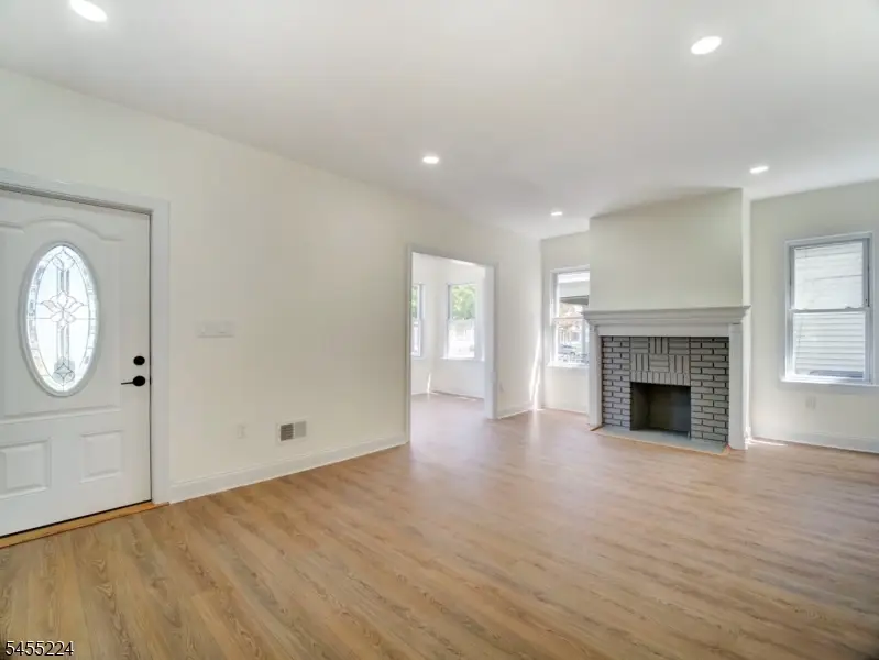 187 Rutledge Ave, East Orange, NJ 07017 - #3