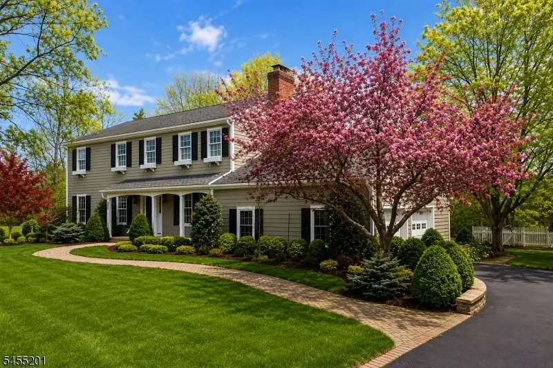 522 Golf Links Dr, Bridgewater Center, NJ 08807 - #2