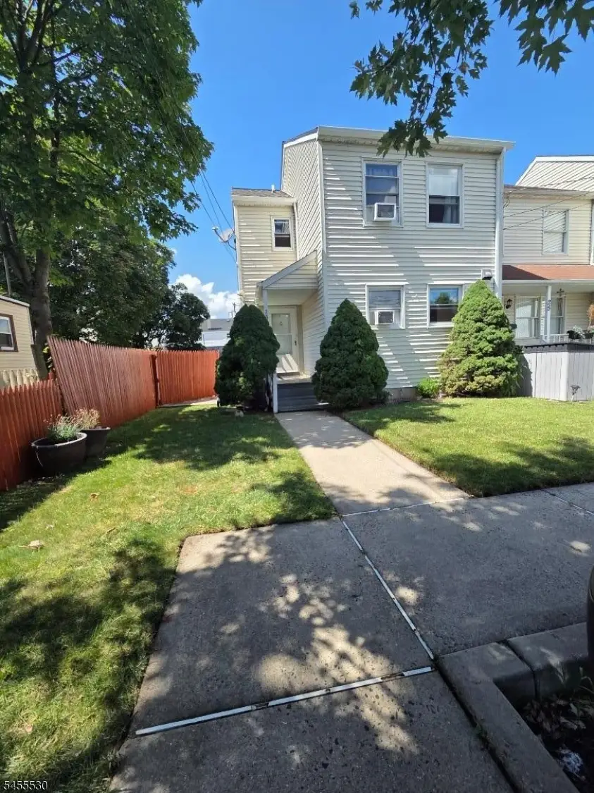 23 Chatham St, North Plainfield, NJ 07060 - #1