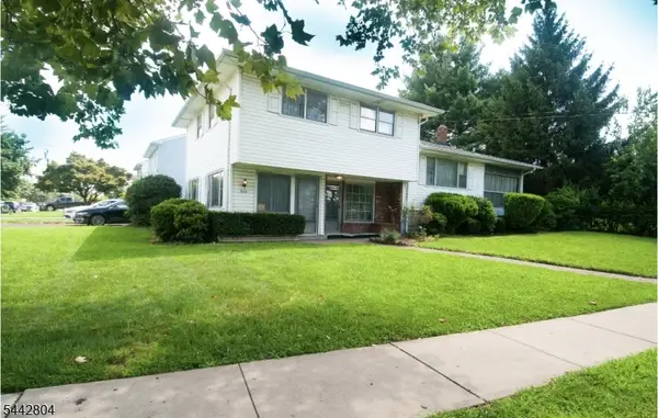 1 Country Club Ln, Elizabeth City, NJ 07208