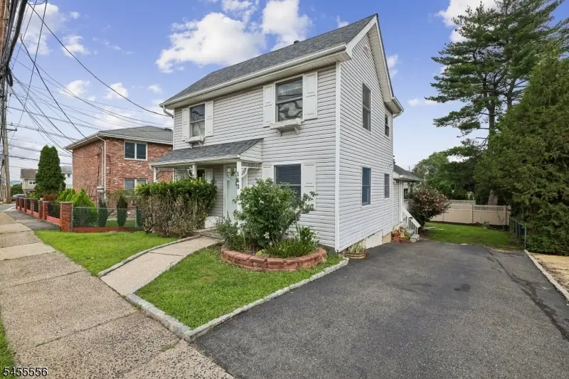 163 Stevens Ave, Cedar Grove, NJ 07009 - #2