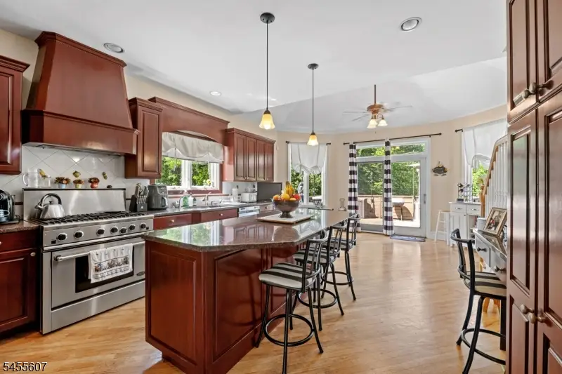 70 Farmingdale Rd, Wayne, NJ 07470 - #3