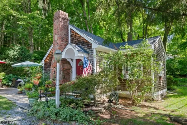 23 Combs Hollow Rd, Randolph Twp., NJ 07869