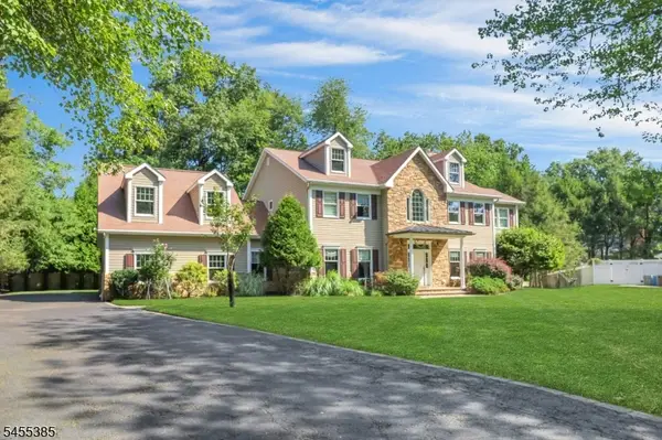 782 Tiffany Ave, River Vale Twp., NJ 07675