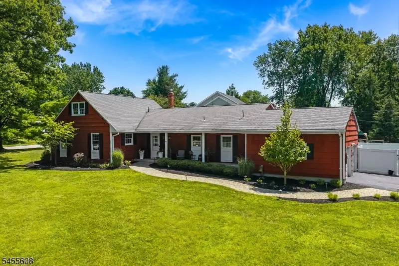 13 Gunther St, Mendham, NJ 07945 - #1