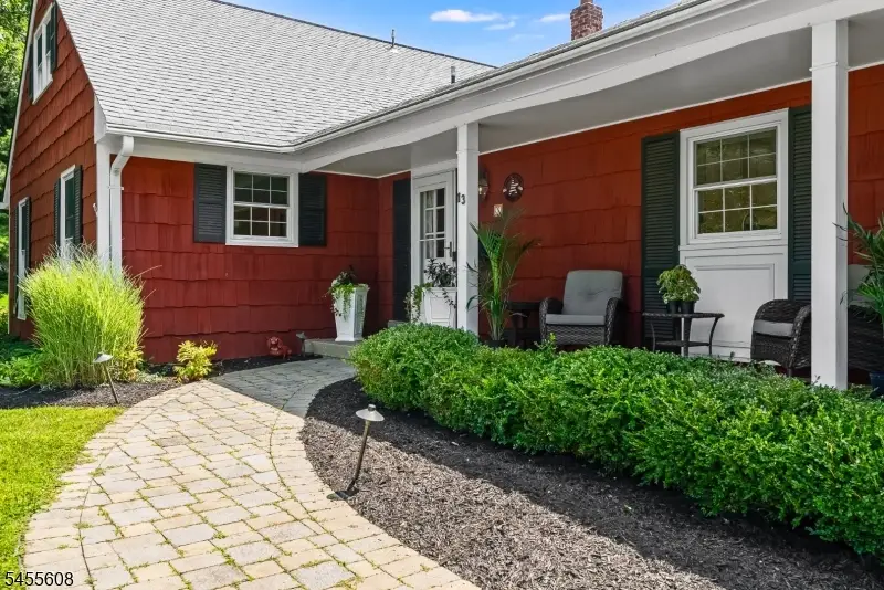13 Gunther St, Mendham, NJ 07945 - #2