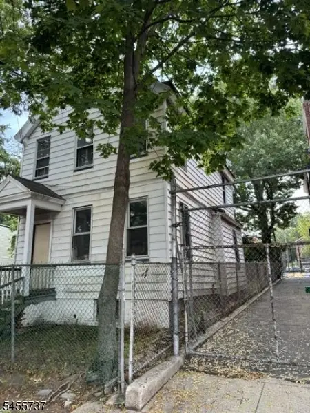 36 Sunset Ave, Newark, NJ 07106 - #3