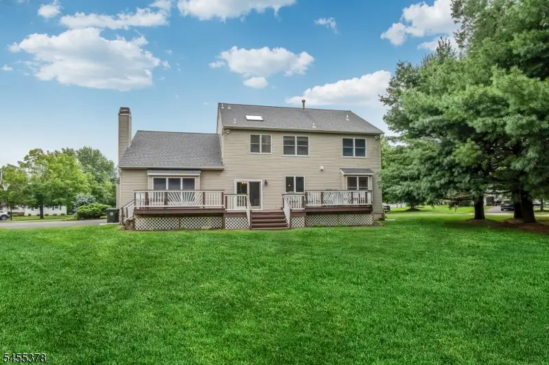 2 Fells Ln, Flanders, NJ 07836 - #3