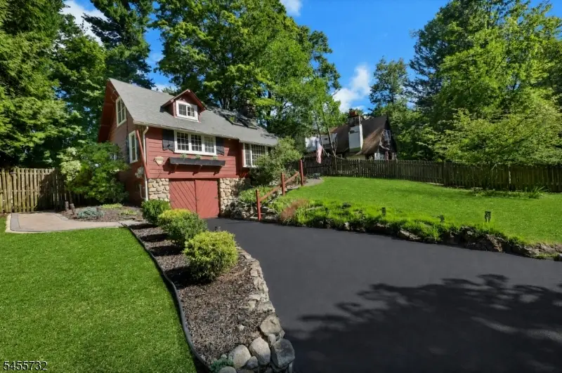 25 Park Rd, Lake Mohawk, NJ 07871 - #1