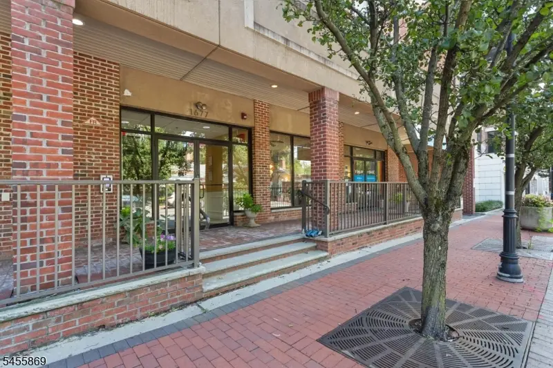 1677 Springfield Ave, Unit 2 #2, Maplewood, NJ 07040 - #2